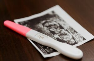 Prueba de embarazo en línea: Aprende cómo hacerlo de forma gratuita