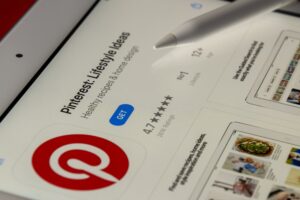 Cómo descargar e instalar la aplicación de Pinterest en un dispositivo móvil